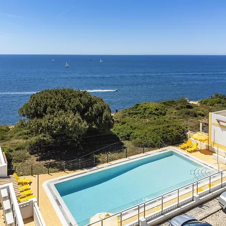 Charming Near Atlantic Ocean Ferienhaus