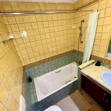 Charming Near Atlantic Ocean * 贝纳吉